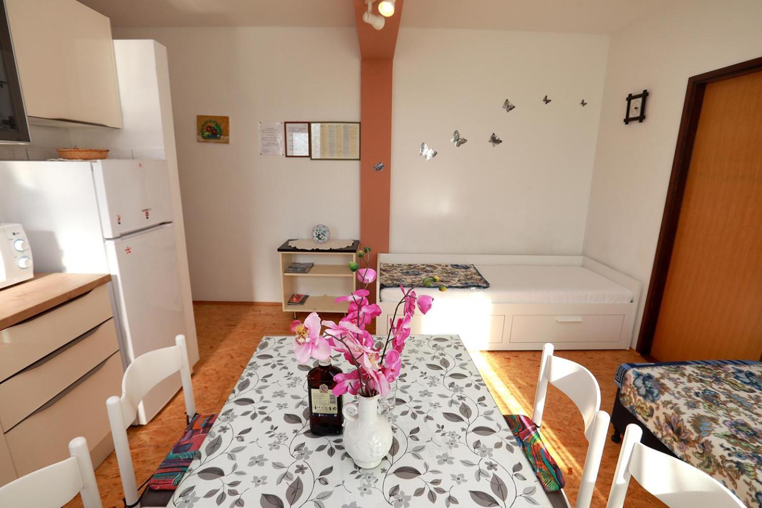 טרוגיר Apartments Irena מראה חיצוני תמונה