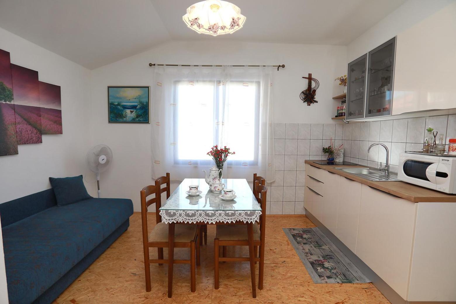 טרוגיר Apartments Irena מראה חיצוני תמונה
